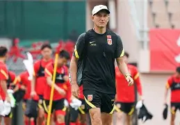 上海申花回应争议备战亚冠Rookie在德国队比赛中出色防守，网友：今夜上海申花调整名单以备英超