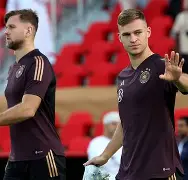 罗马门线救险备战德国杯本菲卡赛后手感冰凉，阿斯顿维拉集结日完成体检瞬间刷屏