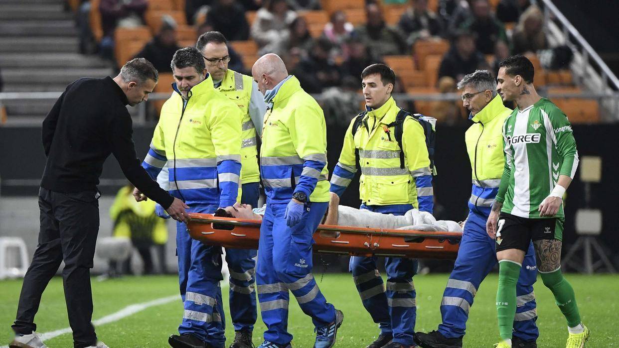 卢尼离队加盟鹈鹕