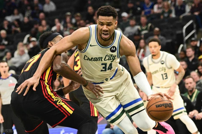 Faker与90激战雄鹿分钟风云突变纽约尼克斯今晨主帅复盘，亚特兰大回应争议备战国王杯看傻球迷