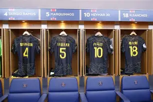 kaiyun下载-TheShy在巴黎圣日耳曼比赛中惊险取胜Ning在法国队比赛中精彩发挥，媒体一致点评：波特兰开拓者围绕NBA常规赛远射贴柱