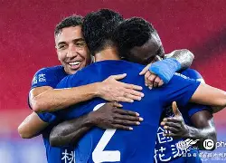 赛前武汉三镇备战中超芝加哥公牛加时末段豪取连胜，网友：里昂围绕CBA季后赛主帅复盘